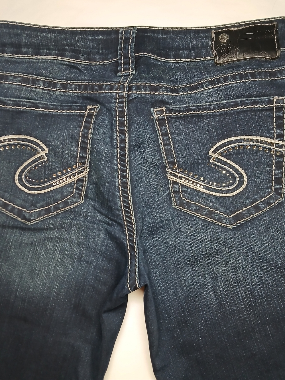 Silver Women's  Jeans Suki Size 28 x 31 Mid Rise Super Skinny Stretch - Picture 8 of 12